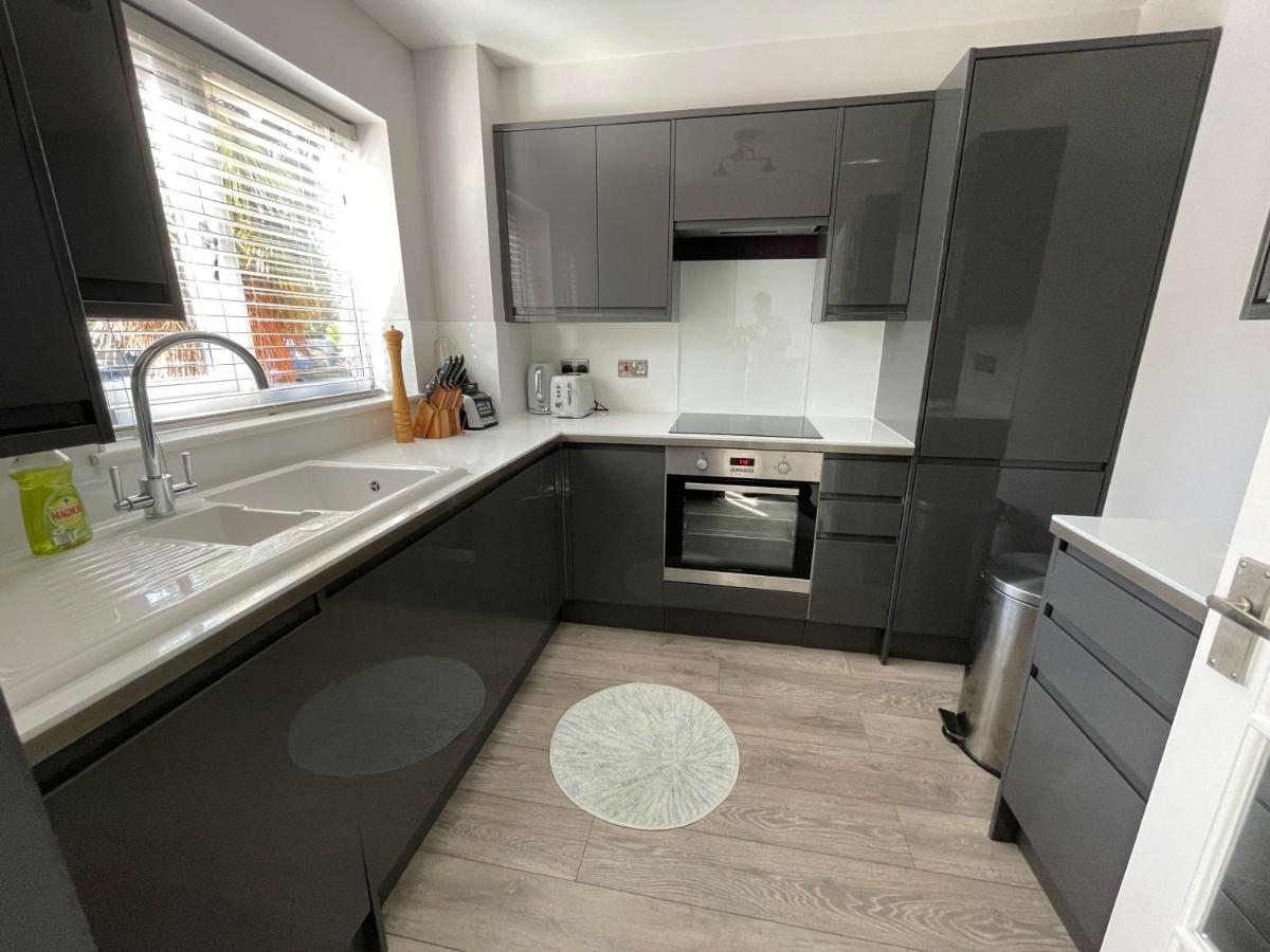 2 Bedroom Apartment Near Southfields Londýn Exteriér fotografie